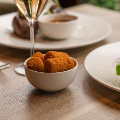 Bowl 10xH4,5cm white Astro